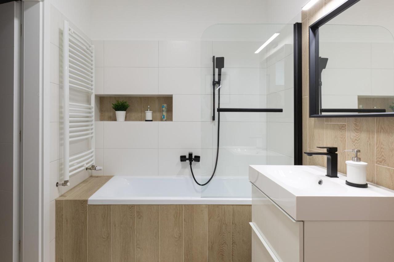 Second Home Apartment Budapest Esterno foto